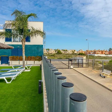 Turquesa Del Mar - Sun & Beach & Golf & Bike - Large Terrace Ground-Floor Spanish Apartment Apartment *