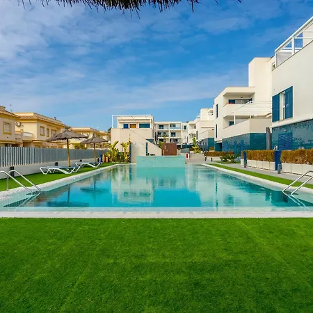 Turquesa Del Mar - Sun & Beach & Golf & Bike - Large Terrace Ground-Floor Spanish Apartment * Dehesa de Campoamor (Orihuela Costa)