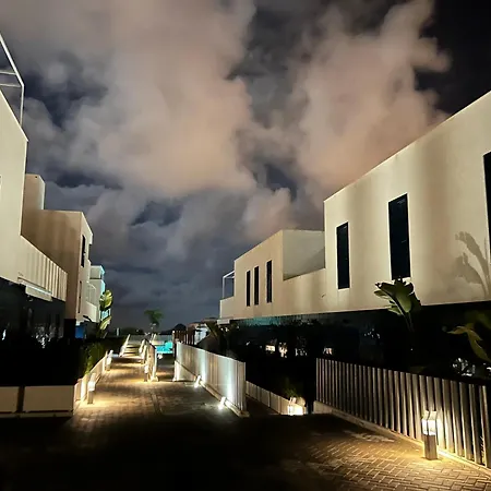 Turquesa Del Mar - Sun & & Golf & Bike - Large Terrace Ground-floor Spanish Lägenhet *